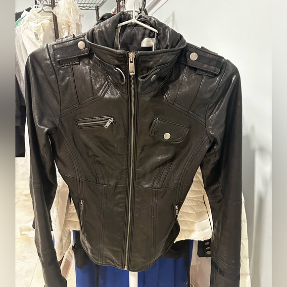 Danier Leather Jacket - Picture 7 of 7
